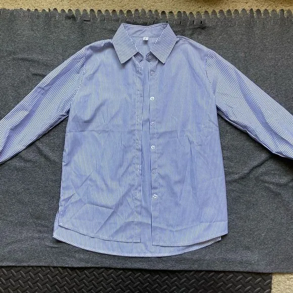 Women’s Stylish Striped Shirt Blue White Casual Button-Up size XS‎ NWOT - Image 8