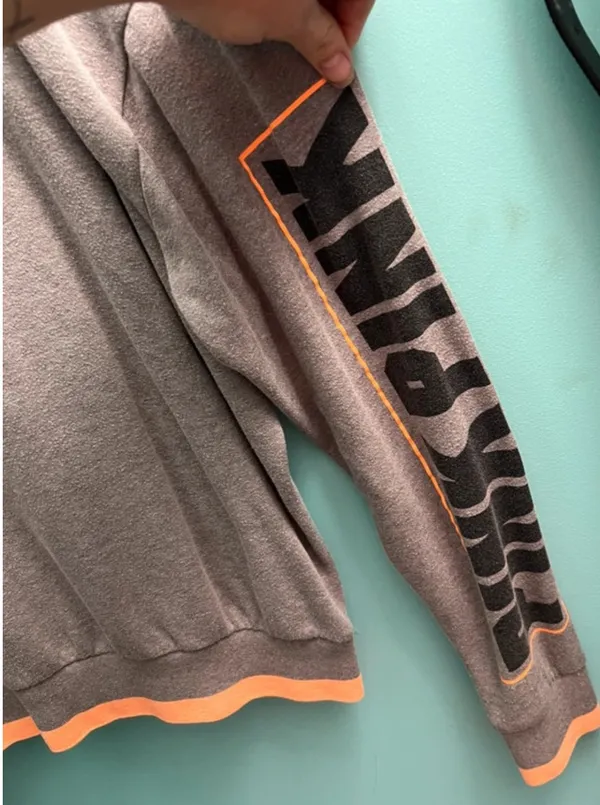 PINK Long Sleeve Victoria's Secret - Image 4