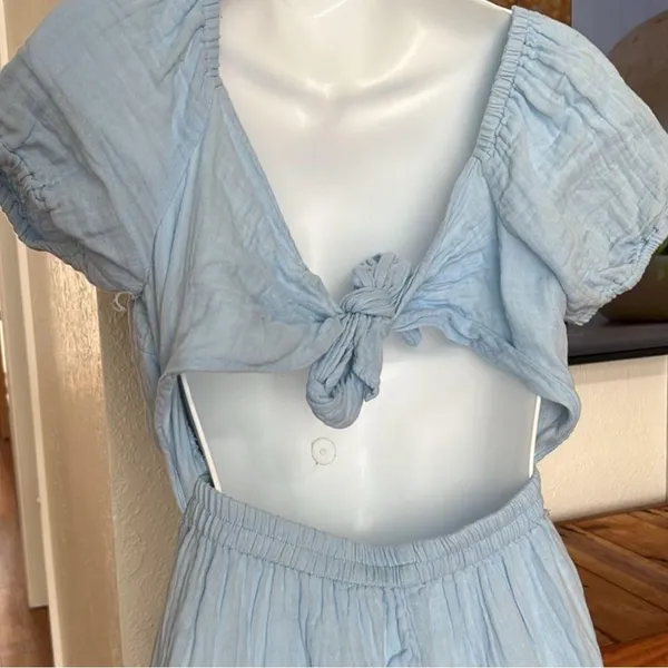 Jessica Simpson 100% cotton cut out back dress. Ties in back. - Image 3