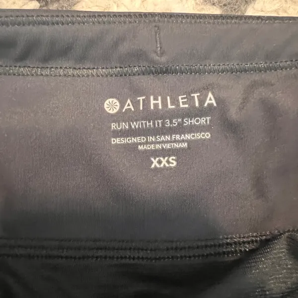 Athleta Run with It 3.5” Black Shorts - Image 8