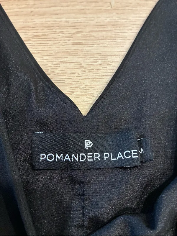 Pomander Place x Tuckernuck Black Sleeveless Tie Bow Mini Dress Size M - Image 6