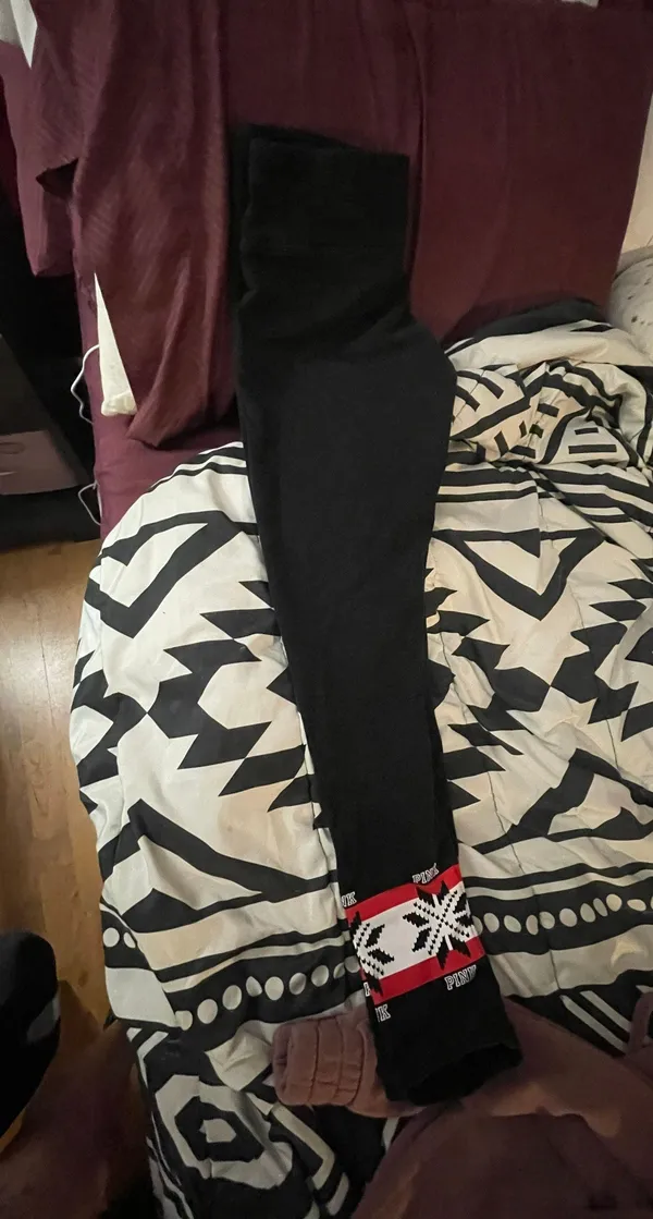 Black Yoga Leggings - Image 2