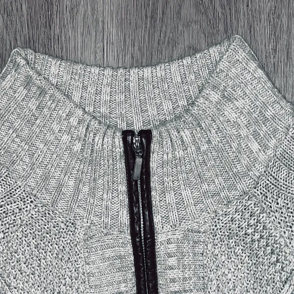 Venus Women’s Med Beige Cable Knit Faux Leather Trim Full Zip Cardigan Sweater - Image 4