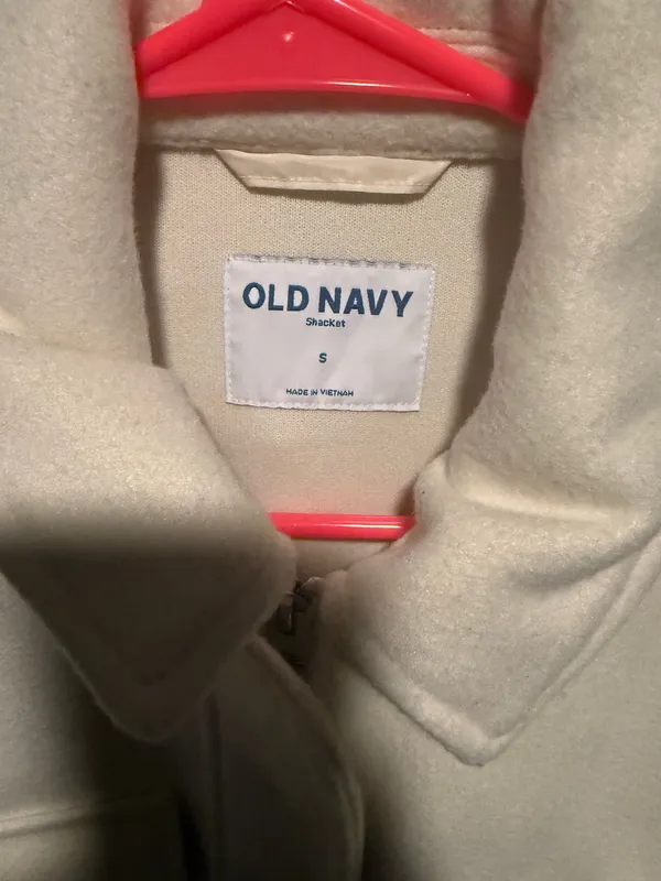 Old Navy jacket Women’s - Image 4