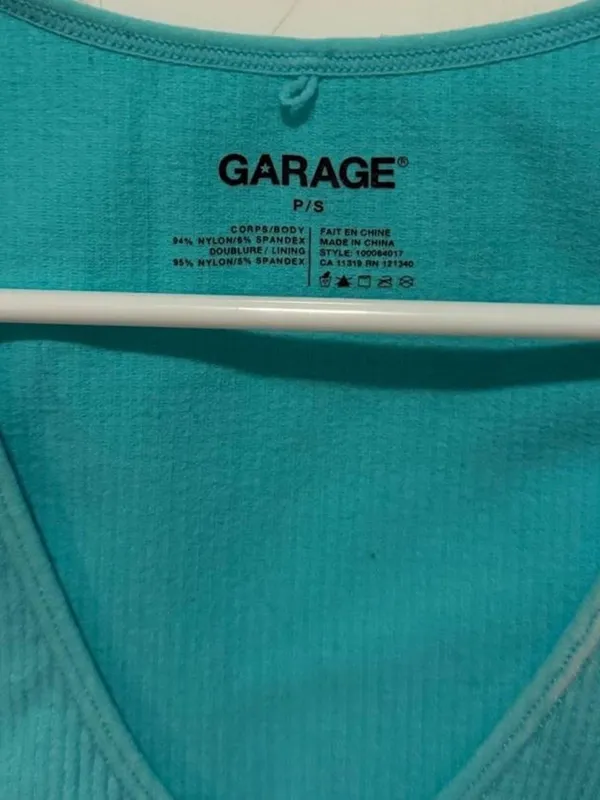 Garage teal blue ribbed nylon & spandex crop top in a S #activewear #ribbed - Image 3