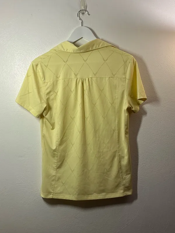 Callaway Pale Yellow Short-Sleeve Golf Polo Size Medium - Image 2