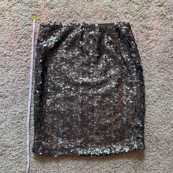 Cotton On Gray Metallic Sequin Bodycon High Waisted Skirt - Image 4