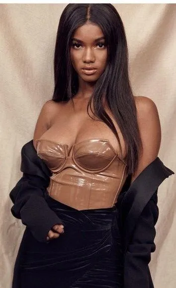 House Of CB Octavia coffee vinyl bodysuit - Image 3