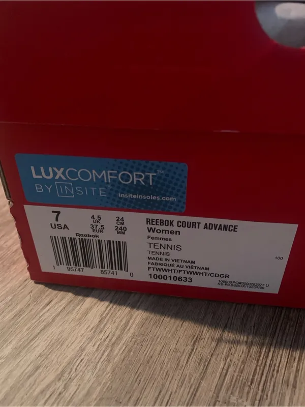 Reebok Court Advance Women’s White Sneakers Size 7 NWT LuxComfort Memory Foam - Image 3