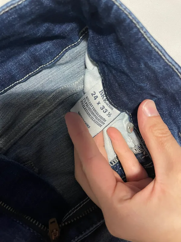 Buckle Jeans - Image 2