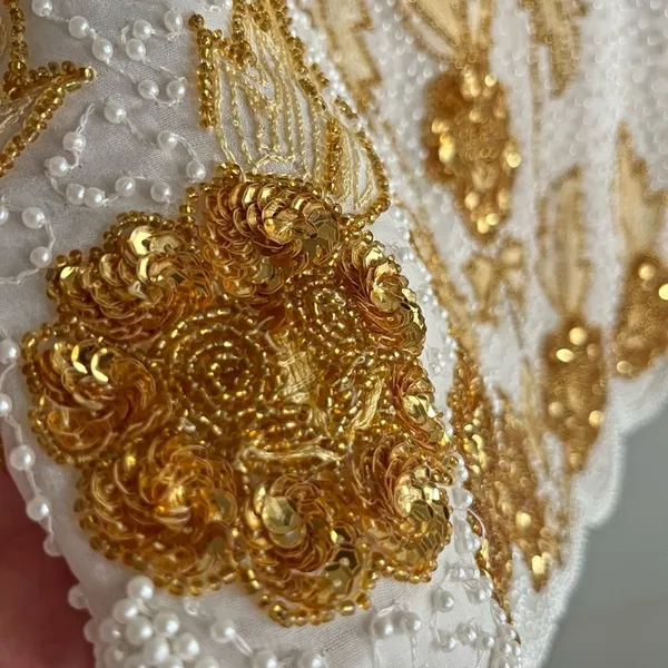 Vintage Silk Beaded Sequin Floral Top White Gold 80s Glam Party Blouse - Image 9