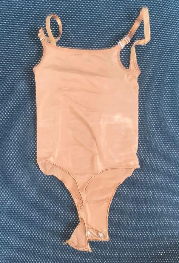 SKIMS Shapewear - Image 3