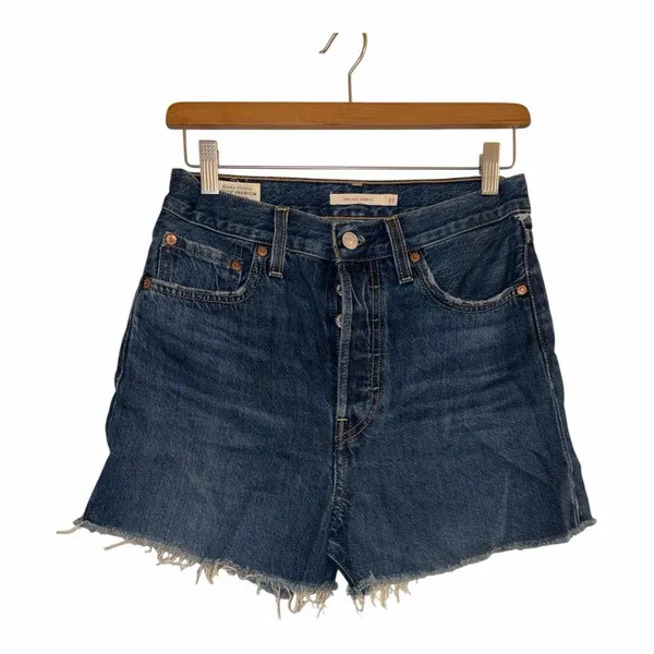 ✨Levi’s Ribcage Sz 27 Shorts✨ - Image 4
