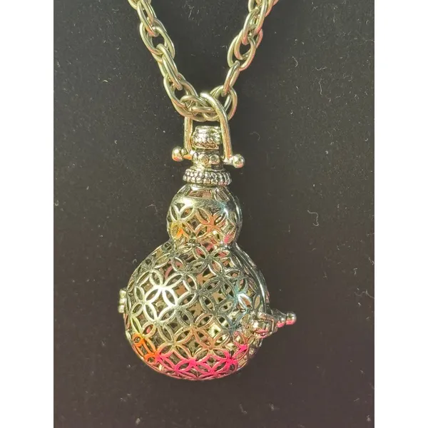 Silver Tone Filigree Gourd Locket Pendant Twisted‎ Rope Chain Necklace 28 Inch - Image 3
