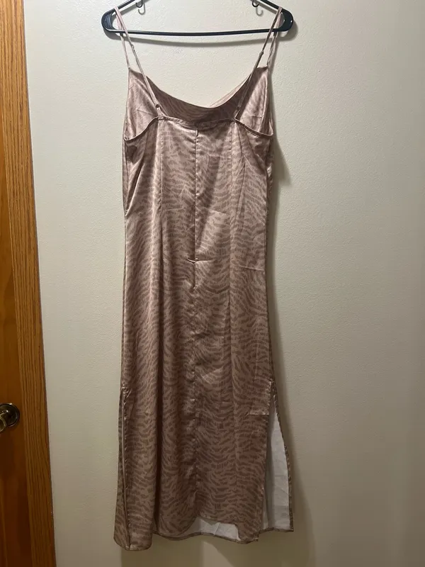 NWT Pink Moon Bay Zebra Side Slit Dress - Image 6