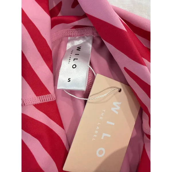 NWT Wilo The Label Contour Pink Zebra Print Sports Bra and leggings Women's S - Image 13