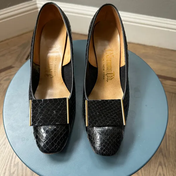 J. Norman LTD Snakeskin Pumps Block Heel Classic Party Career Shoes 6.5M‎ - Image 4