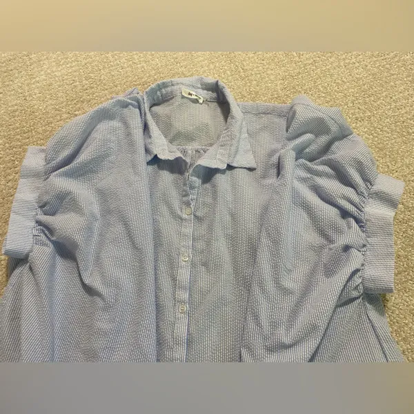 Classic Blue Striped Button Down Shirt for Women Size M - Image 13