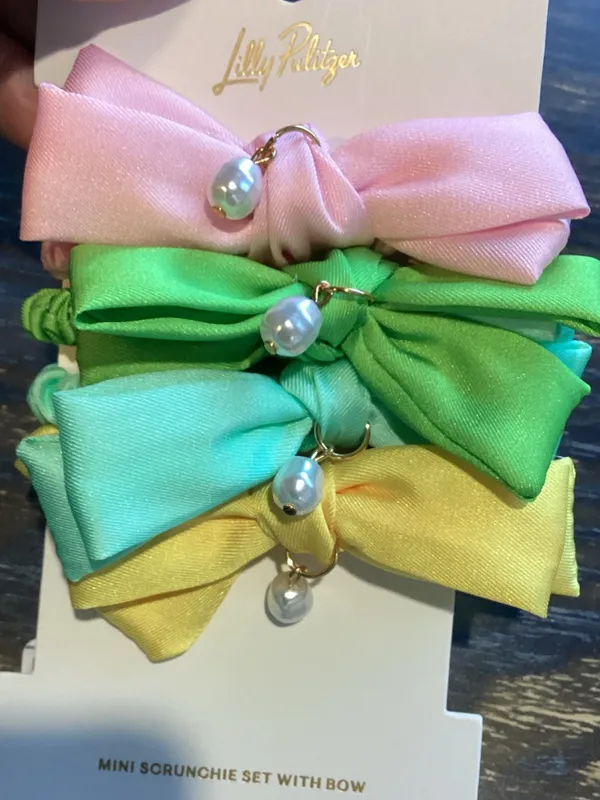 Lilly Pulitzer 4 Pack Pastel Bow Scrunchies Pink, Green, Aqua, Yellow - Image 5