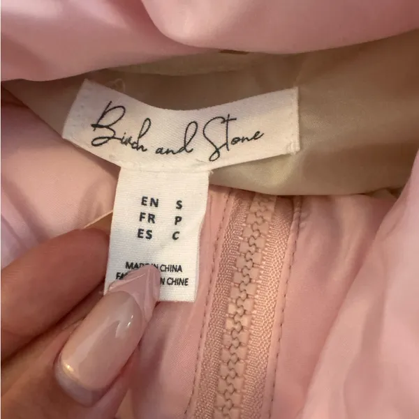 Light Pink Puffer Vest - Image 4