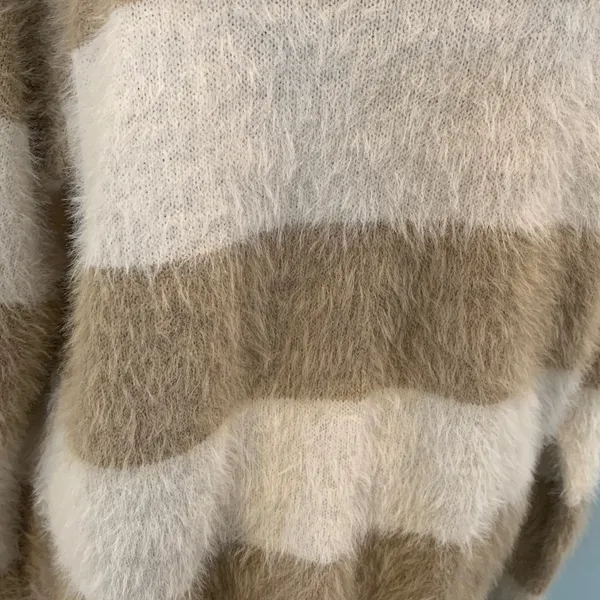 Universal Thread Women’s Medium Fuzzy Neutral Tan Oversized Crewneck Sweater - Image 8