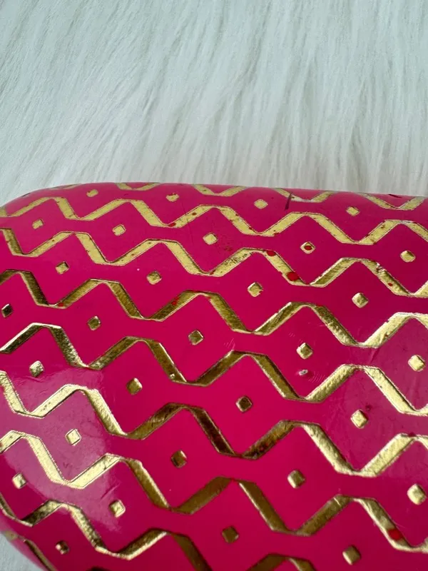 Used Pink Hard Shell Clam Shell Sunglasses Case Travel Storage - Image 6