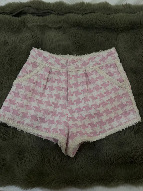 Retrofête pink gingham shorts - Image 2