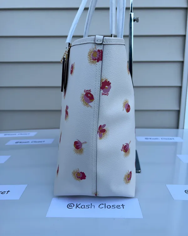 Coach City Tote With Pop Floral Print - Image 6