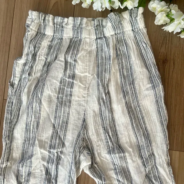 Free People Semi Sweet Cropped Pants - Image 12