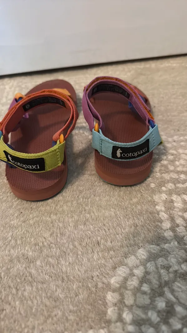 Teva Cotopaxi multi-colored sandals - Image 3