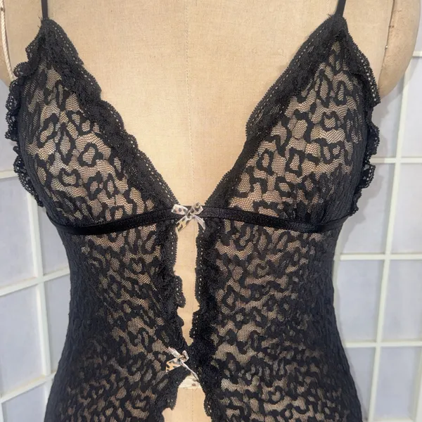 Vintage Victoria's Secret Y2K Fairy The Lacie Lace Babydoll Bow Sheet Black Cami - Image 2