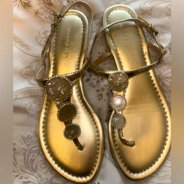 Marc Fisher Giver Gold Embellished T-Strap Thong Sandals Women's - Image 3