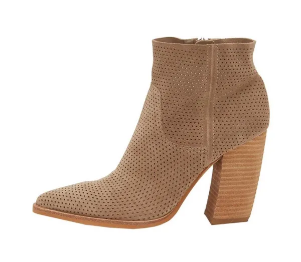 Vince Camuto 💖Cava Booties💖 - Image 3
