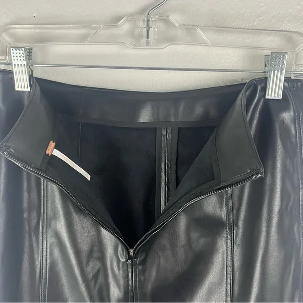 FREE PEOPLE Modern Femme Black Faux Vegan Leather Mini Skirt 6 Boho Grunge Biker - Image 6
