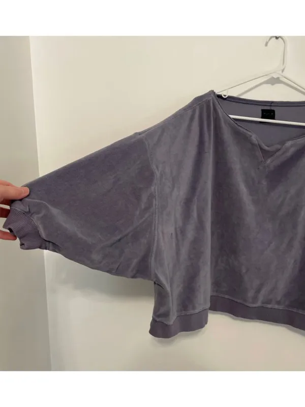 OUT FROM UNDER URBAN OUTFITTERS Vica Boat Neck Sweatshirt Periwinkle Velour Boxy - Image 10