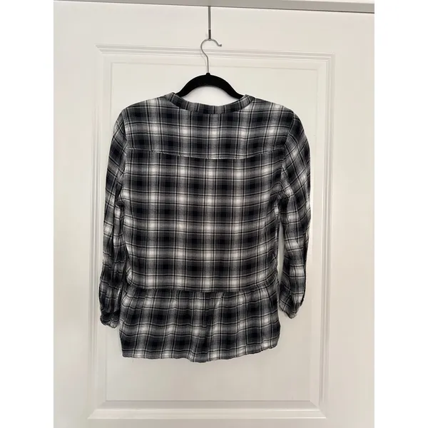 Abercrombie & Fitch Black White Plaid Peplum Button Front Top M - Image 3