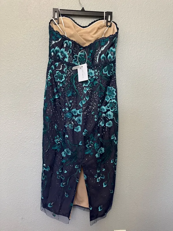 NWT Marchesa Notte Strapless Embroidered Sequin Tea Length DressSize 10 - Image 3