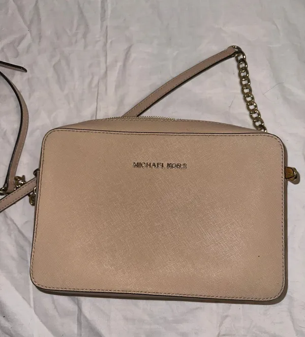 Michael Kors Crossbody Bag - Image 2