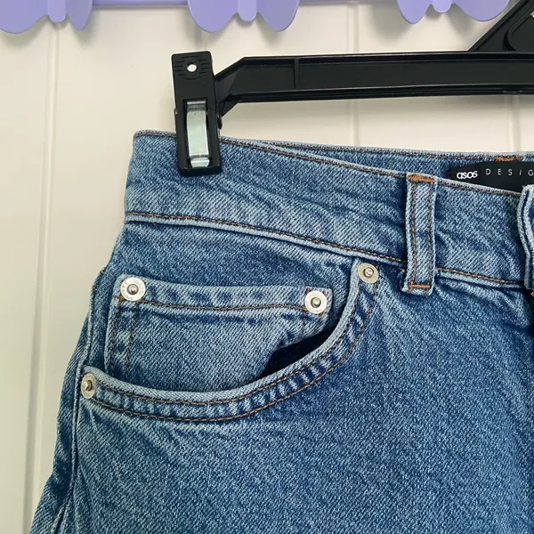EUC | ASOS Design women’s distressed‎ hem jeans — size 26 - Image 2