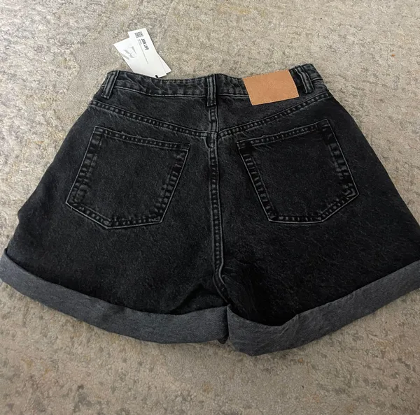 ZARA Black Mom Jean Shorts - Image 2
