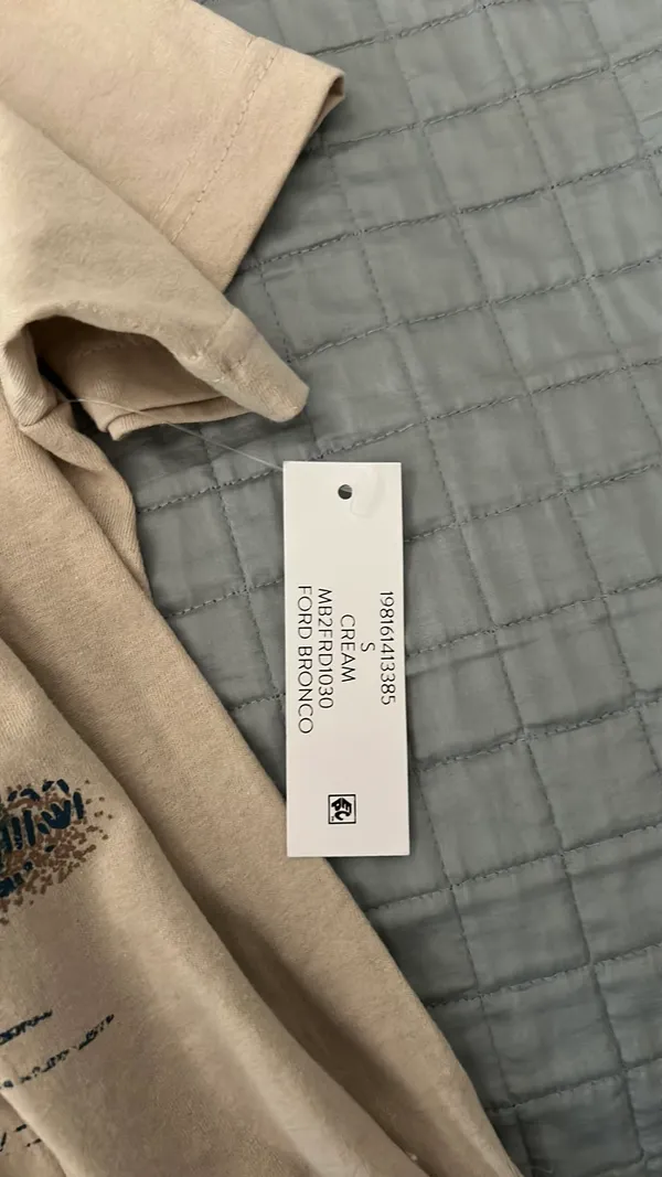 ford bronco shirt Tan - Image 2