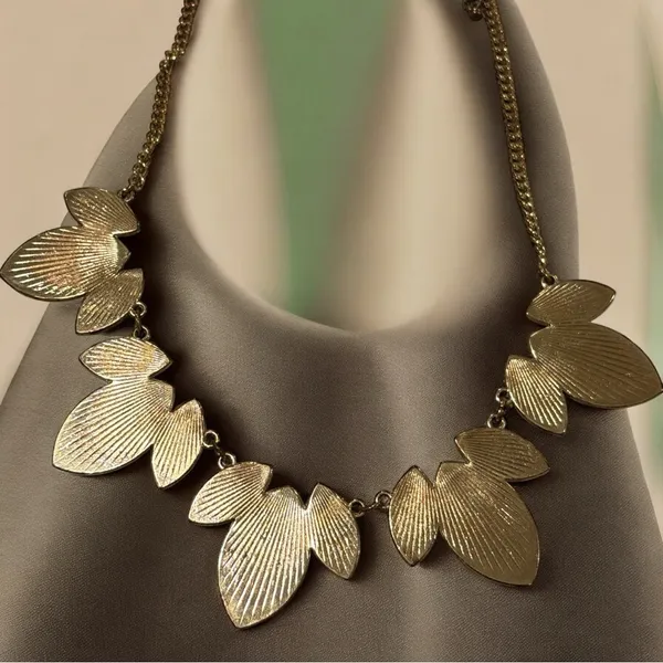 Charming Charlie Gold Leaf Statement Necklace & Earring Set - Image 4