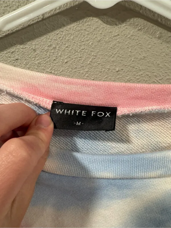 White Fox Crop Tie-Dye Sweatshirt - Image 3