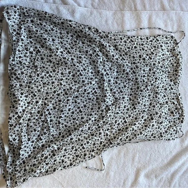 Beginning Boutique Penny Lane Black Floral Mini Dress - Image 5