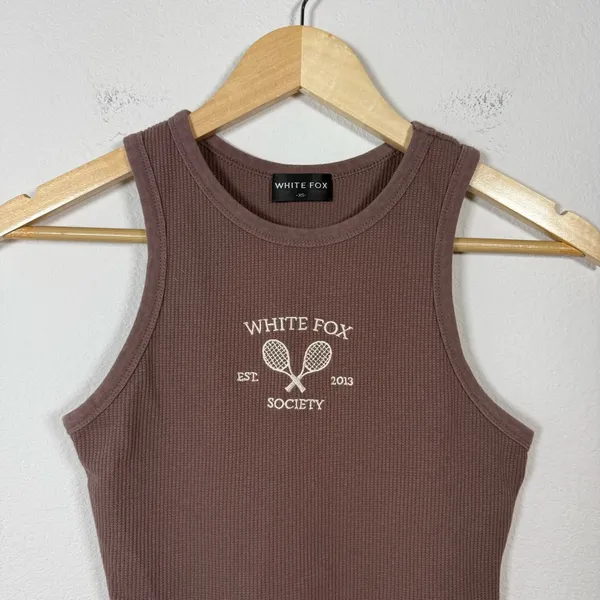 White Fox Boutique Women’s Embroidered Racquet Logo Tank Brown Size XS - Image 4
