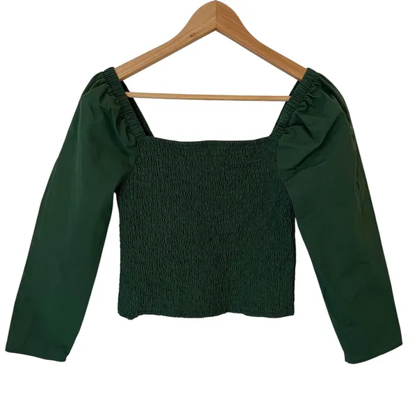 BB Dakota Smocked Puff Sleeve Top M Emerald Green‎ Cropped Minimalist Clean Girl - Image 2