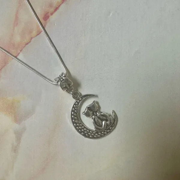 Silver tone cats sitting on moon pendant necklace Silver - Image 5
