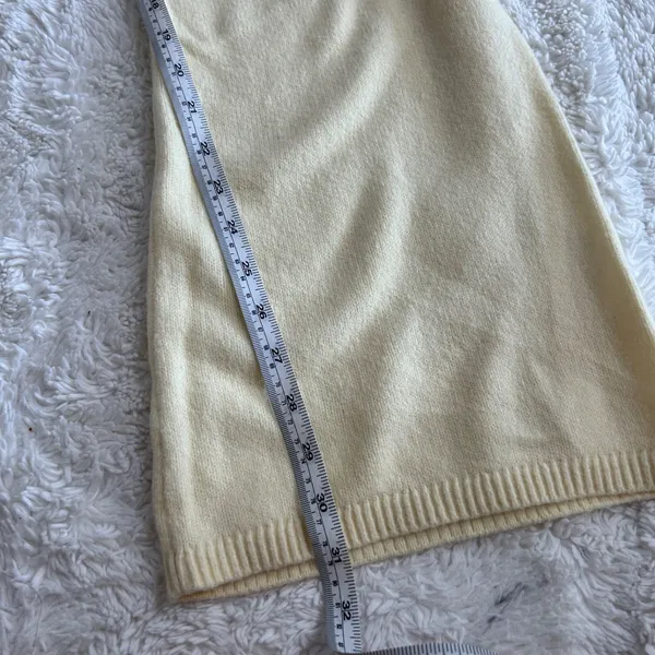 Gap Womens Sz M Boot Sweater Yellow Pants Cotton Preppy Casual Soft Clean Girl - Image 3