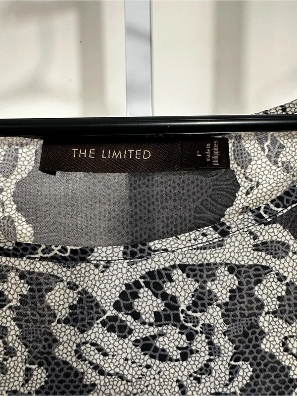 N25. The Limited Black & Cream Floral Lace-Print Top - Image 2