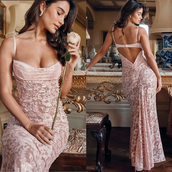HOUSE OF CB 'Azzurra' Rose‎ Pink Lace Godet Gown NWOT size M - Image 11